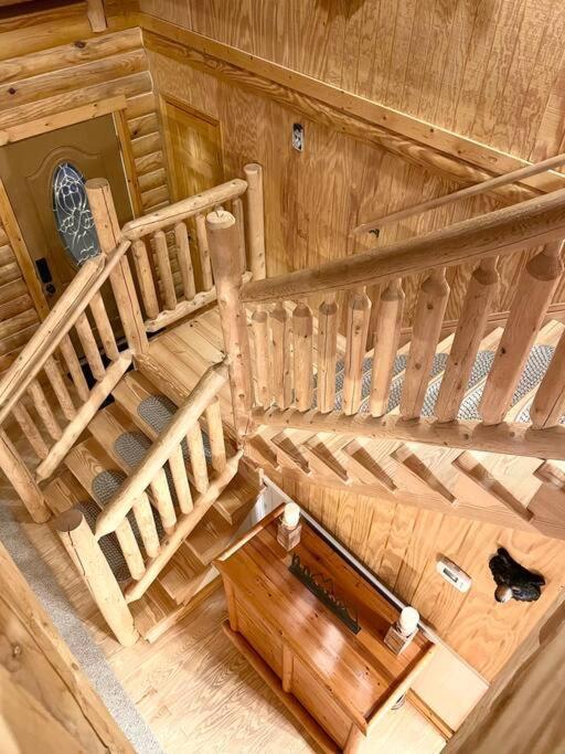 One Of A Kind Rustic Log Cabin Near Bryce Resort - Large Game Room - Fire Pit - Large Deck - Bbq Basye Dış mekan fotoğraf
