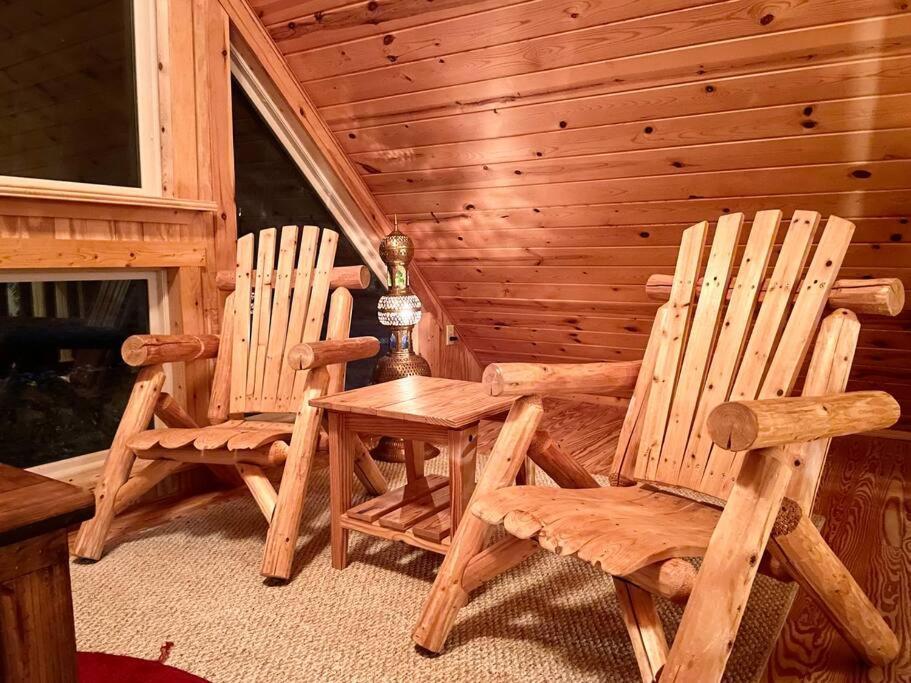 One Of A Kind Rustic Log Cabin Near Bryce Resort - Large Game Room - Fire Pit - Large Deck - Bbq Basye Dış mekan fotoğraf
